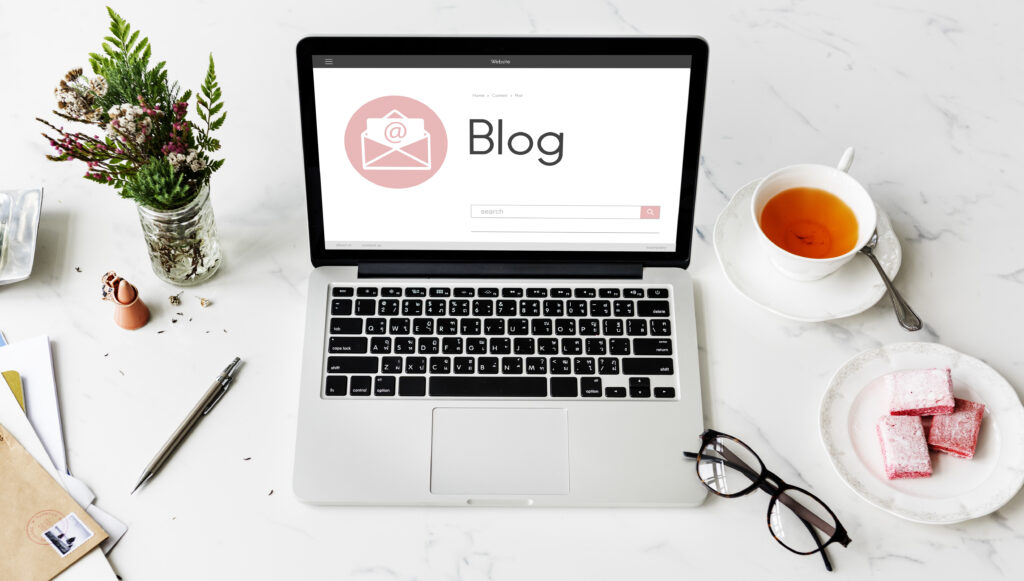 Come lavorare con le affiliazioni e i blog da casa￼